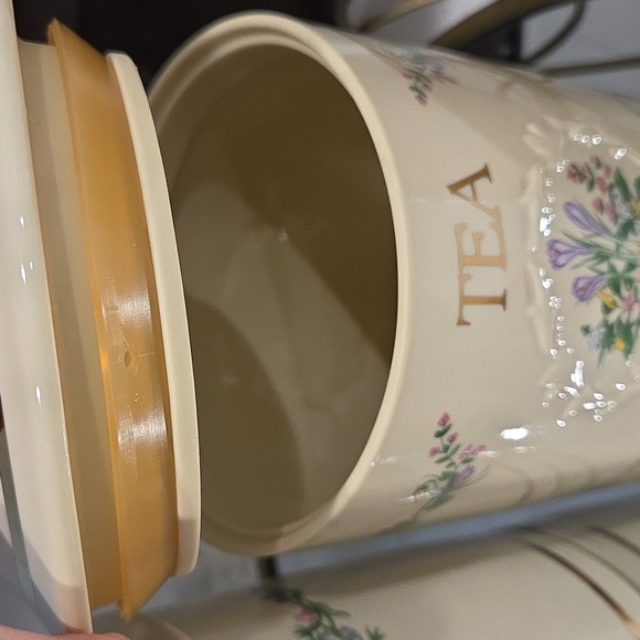 The Lenox Spice Garden 1993 Set Of 4 Canisters (Rare) - Picture 5 of 10